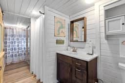 The Love Shack - Image 2